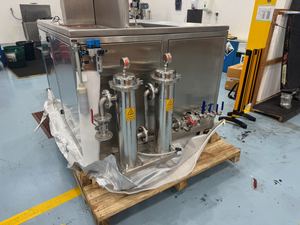 EVS 300 — filtration and pump skid