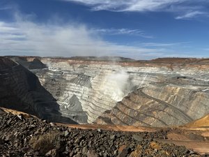 EVS 800 — the mine
