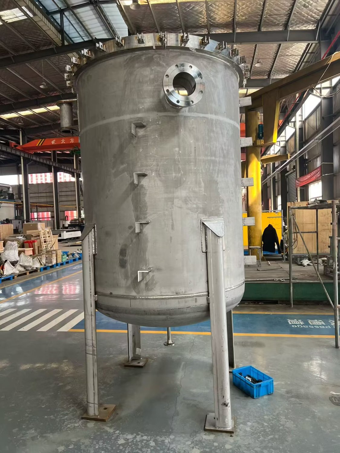 Large filter vessel in build