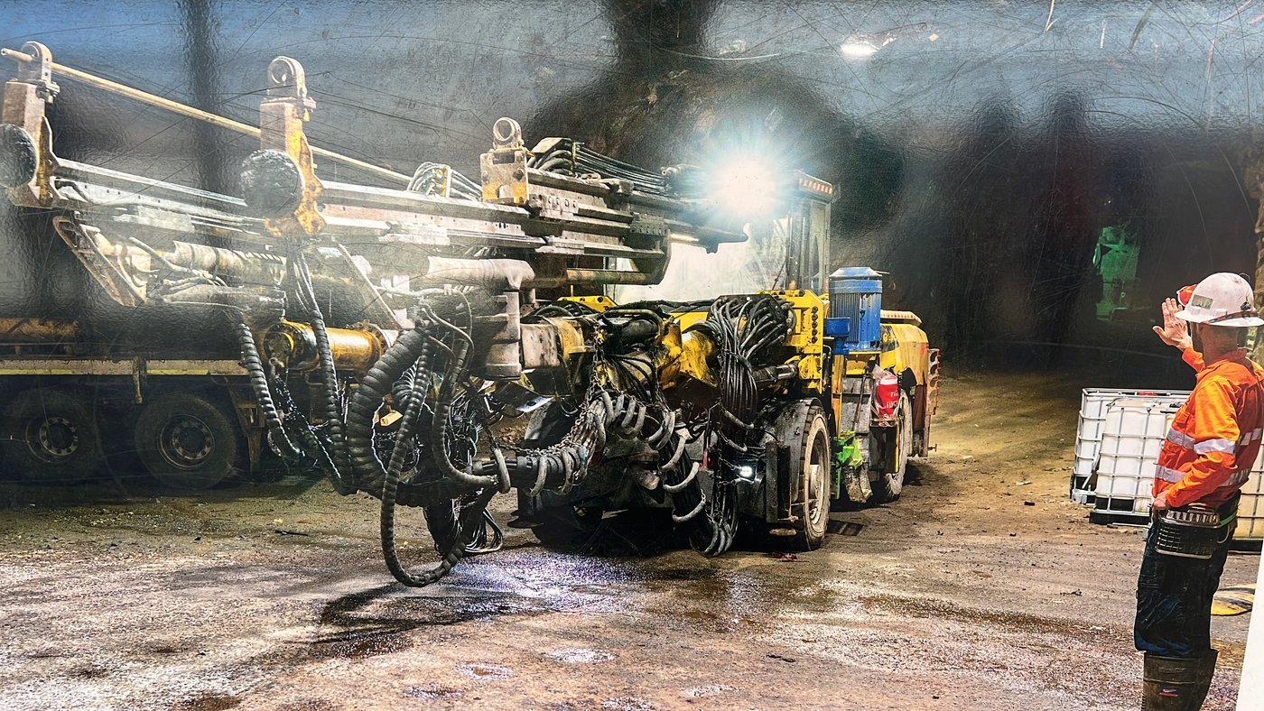 Jumbo drill rig underground — mining