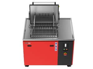Misonics MSX 140 industrial ultrasonic cleaner — Lid open, 700 × 500 mm basket latched