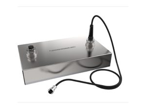 Stainless immersible ultrasonic transducer box