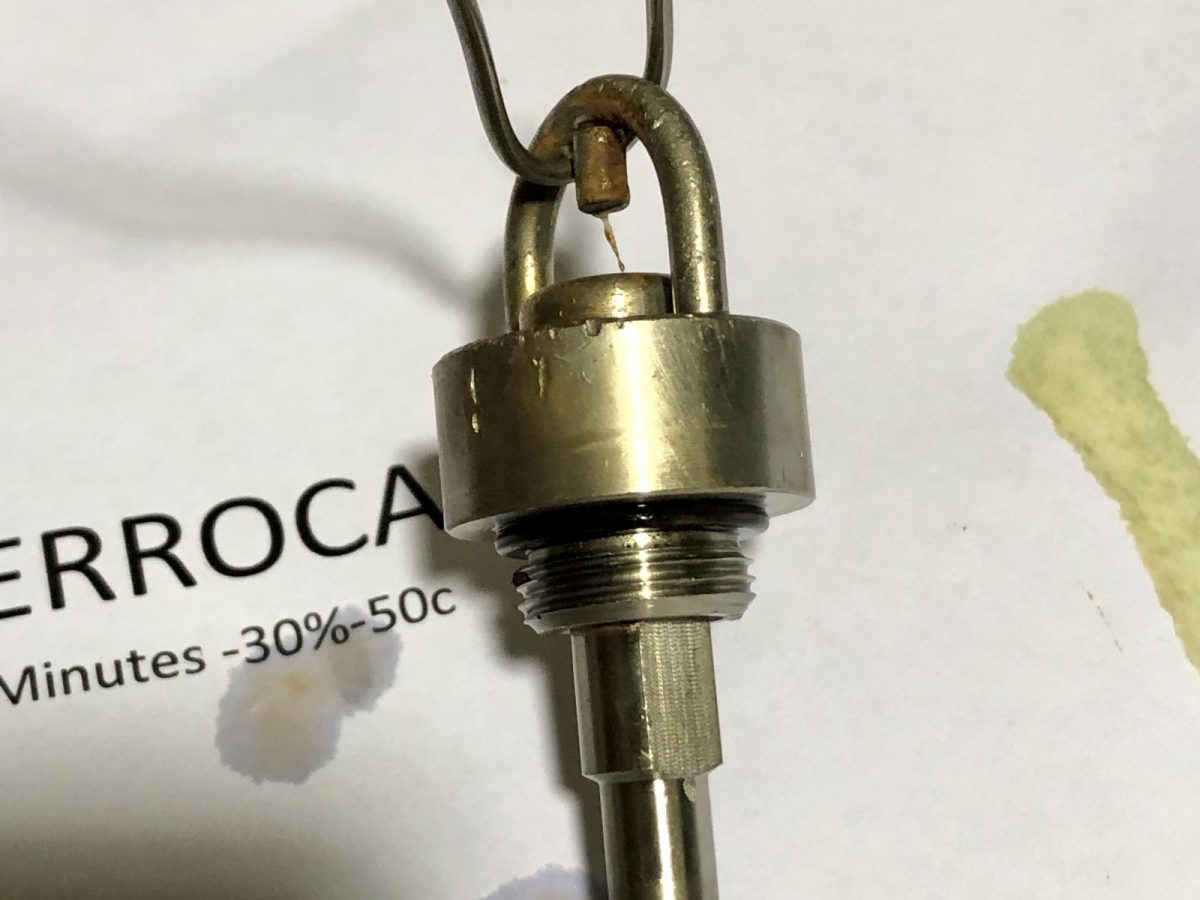 Brass dust suppression nozzle &mdash; before and after ultrasonic cleaning &mdash; after the cycle