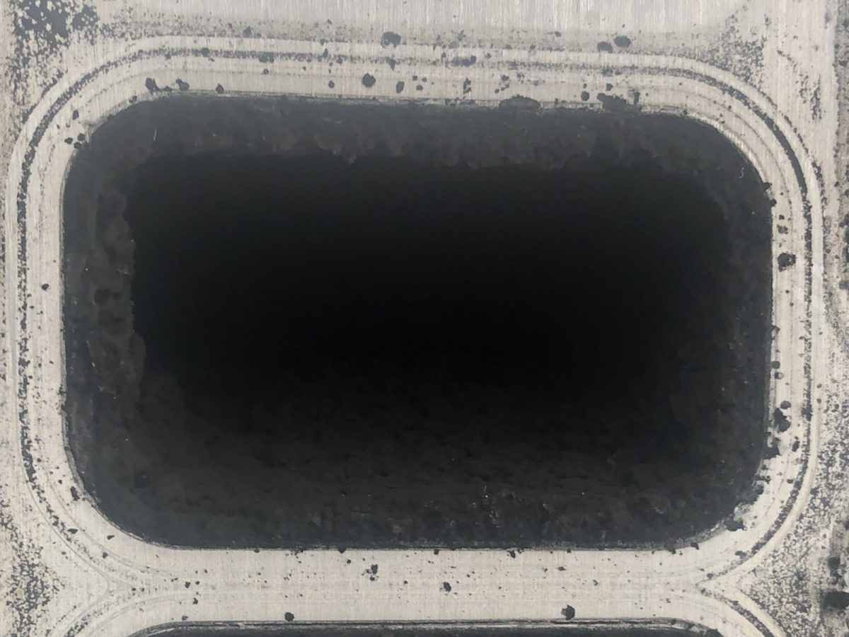 Runner twin ports — before and after ultrasonic cleaning — after the cycle
