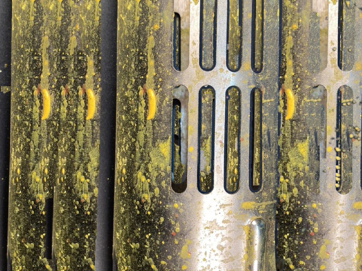 Gun filter sleeve — before and after ultrasonic cleaning — as received