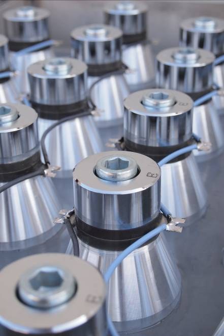 UltraTecno ultrasonic transducers, ceramic stacks in phosphor-bronze and silver